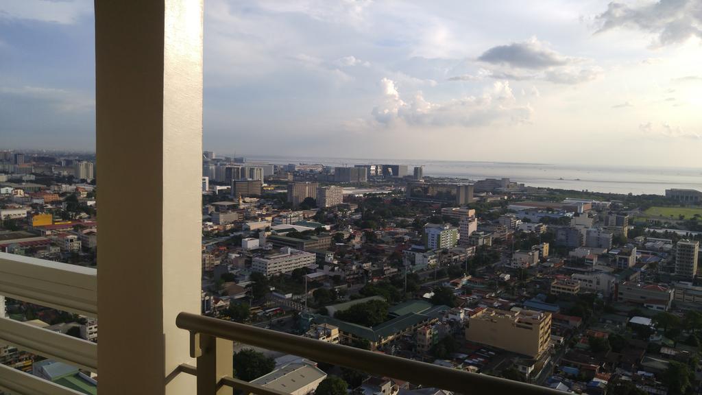 La Verti Residences Sunset View Manila Exteriér fotografie